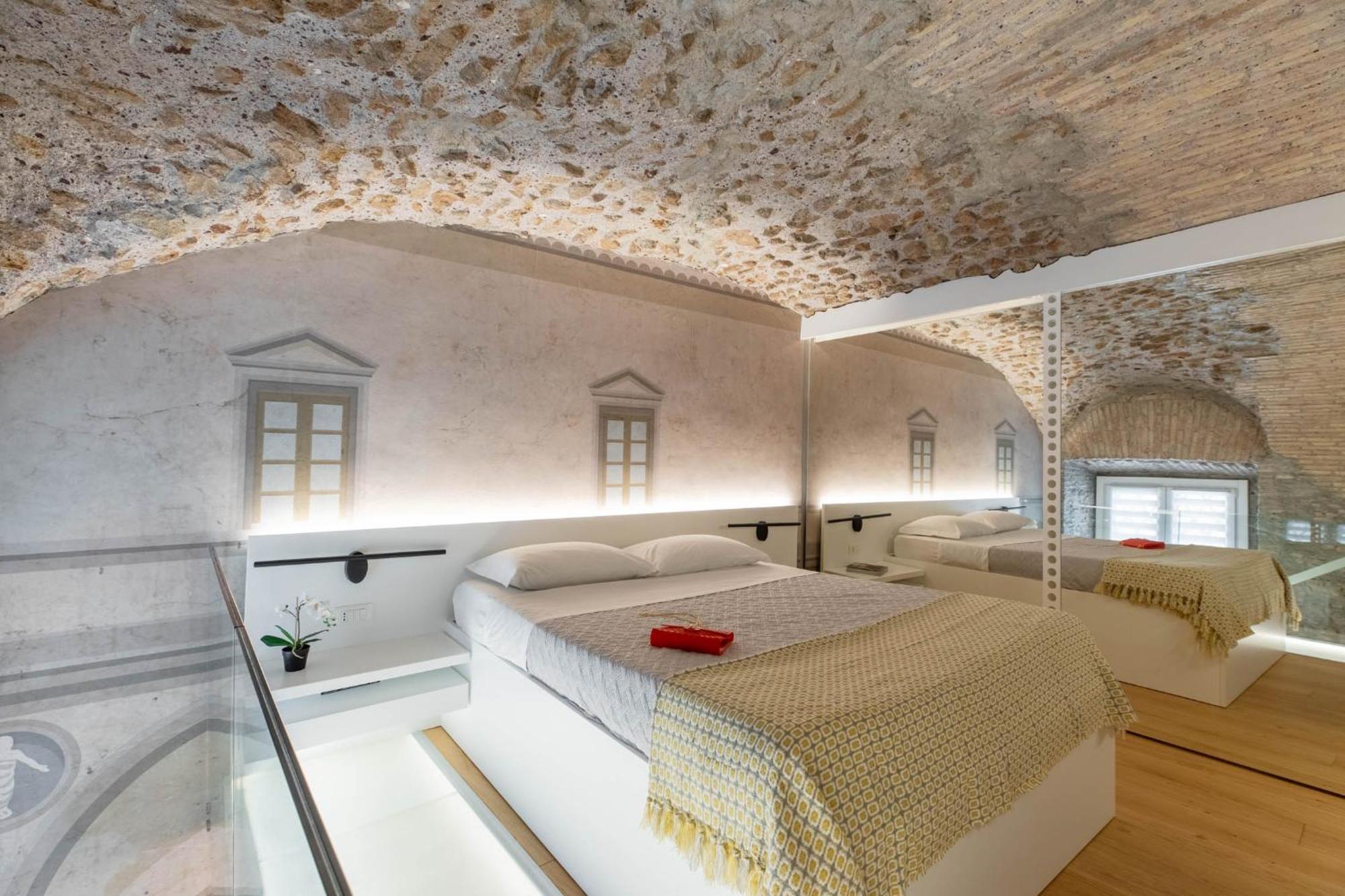 Ferienwohnung Iflat Glass And Stone Loft Rom Exterior foto
